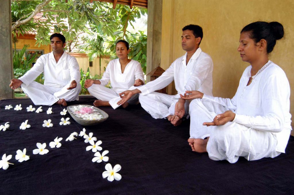 Ayurveda Meditation (© Sri Lanka Tourism Promotion Bureau)