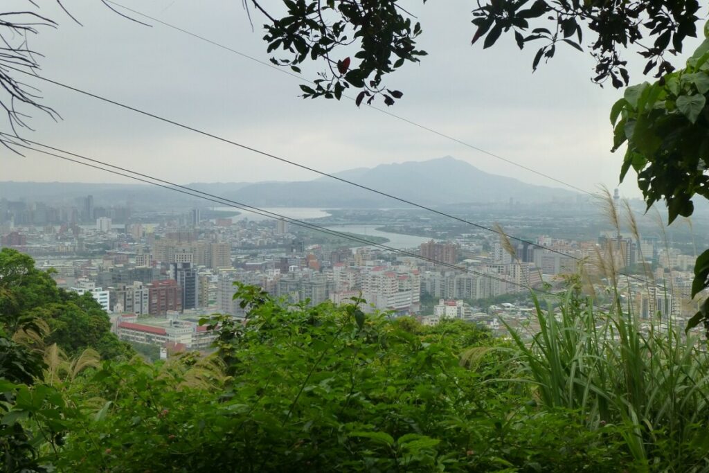 Aussicht vom Berg Jiantan in Taipeh