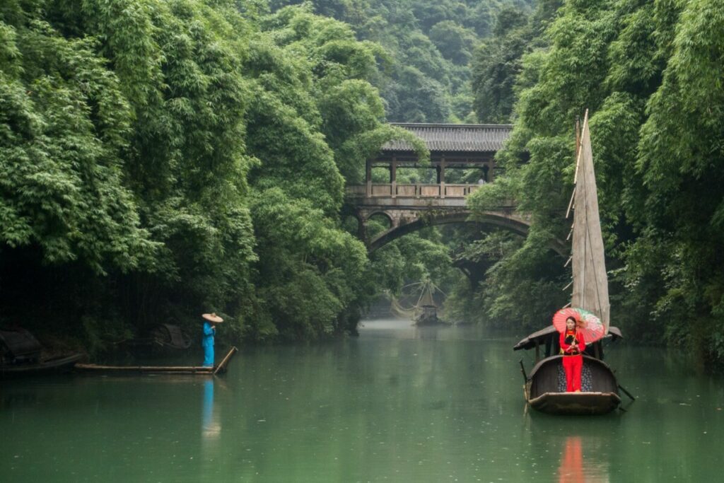 Touristenattraktion "Tribe of the three gorges", China (Foto: Achim Höfling)