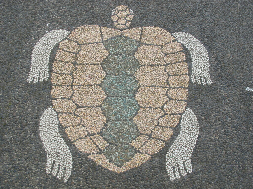 Mosaik-Schildkröte als Symbol auf Bali